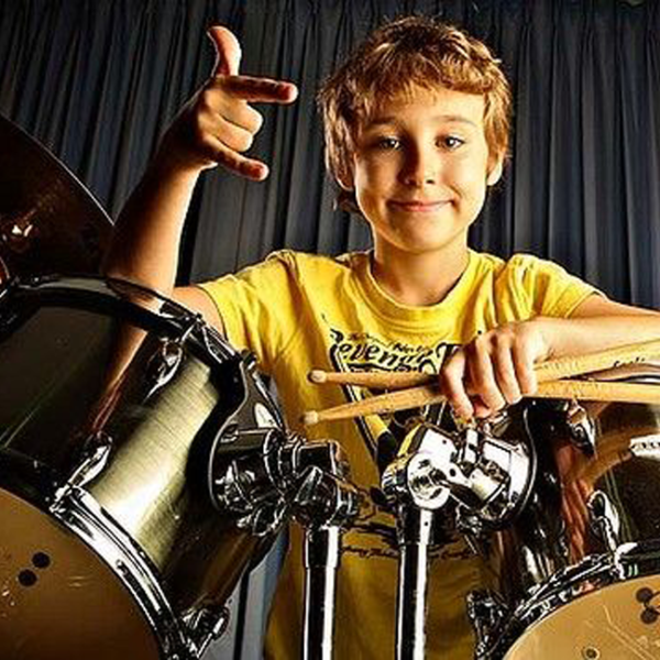 Learn to play drums systematically – Beginner’s level
