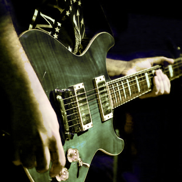 Learn how to play electric guitar