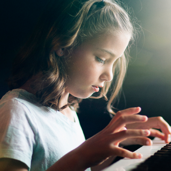 Learn how to play keyboard